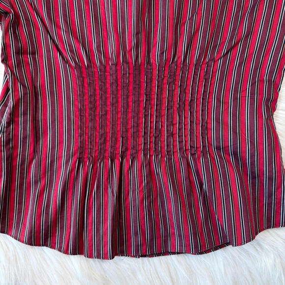 Eye Y2K Button Down Top - Picture 11 of 11